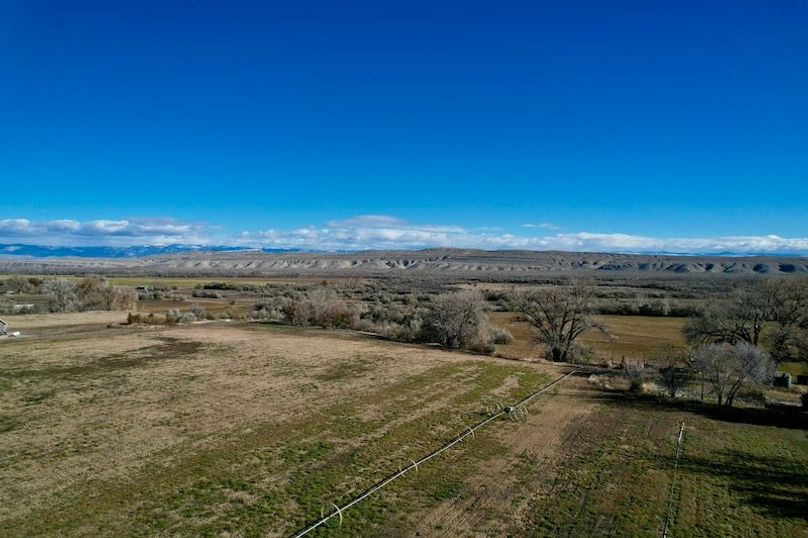 ED48C19D-5164-43D7-AD06-C08B9E4418C3_1_201_a