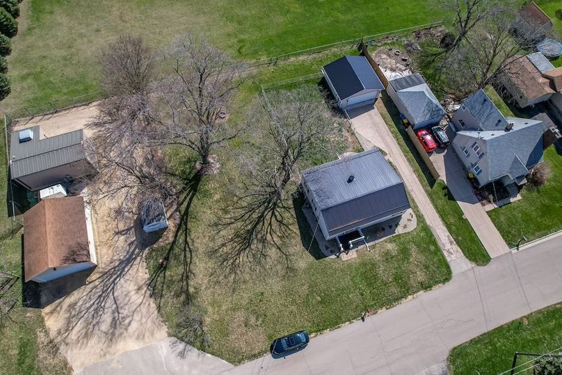 112 Grant St Stillman-52