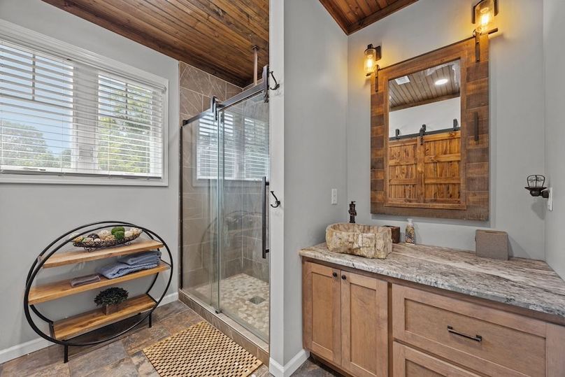 46-web-or-mls-4928 Yellow Creek Rd 073