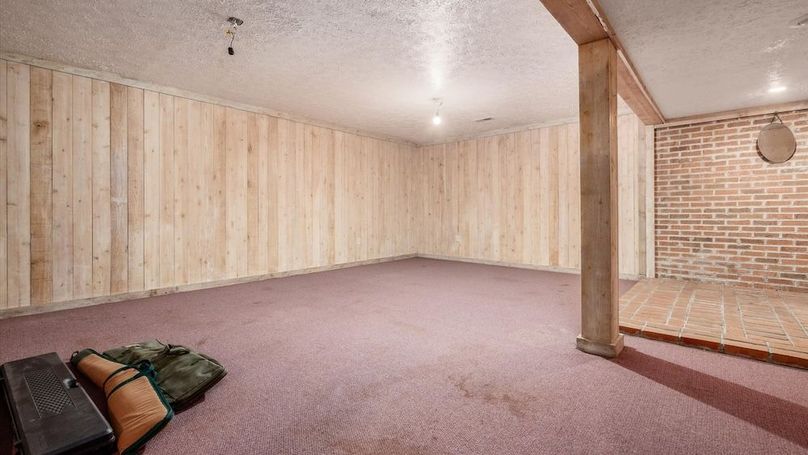 24-z 2076 Mt Vernon044