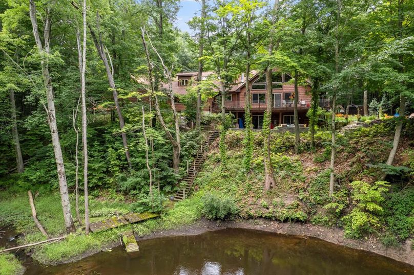 9 Rear From The River