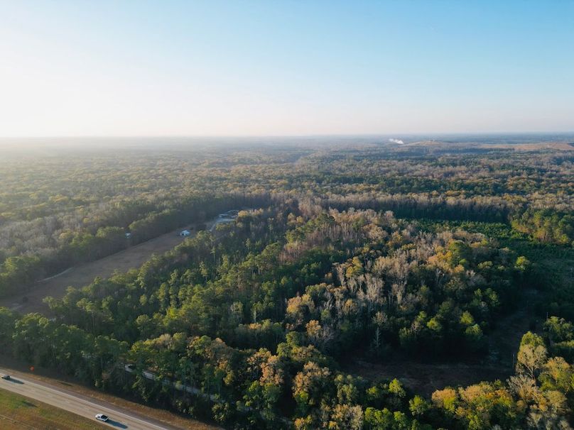 dji_fly_20251204_192836_24_1766581532610_photo