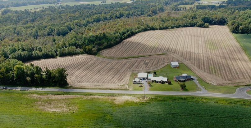 A4255414-A2E4-49D5-B79D-860A10D0B0BF