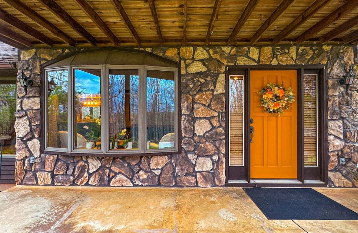 Calhoun, WV 132.84 AC Szegi 2-004