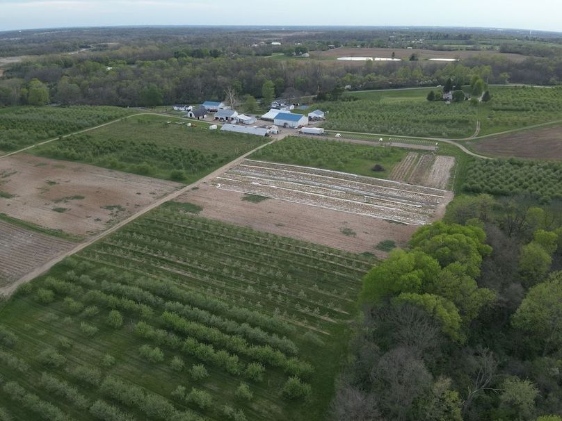 DJI_20260417195014_0016_W