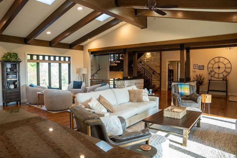 Copy of Winona MN 138 Featured_Pro Photo-34