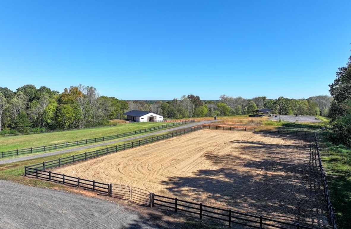 dji_fly_20251020_130250_0152_1761002615260_photo