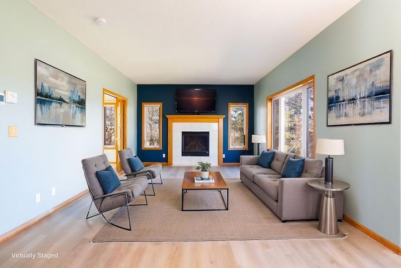 7-web-or-mls-ham (5 of 66) virtually staged