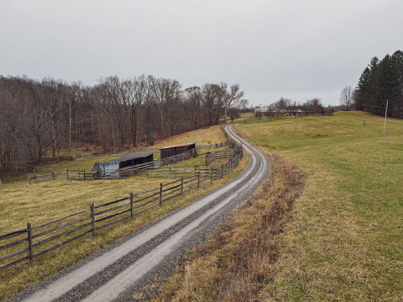 dji_fly_20231201_093232_21_1701441175688_photo