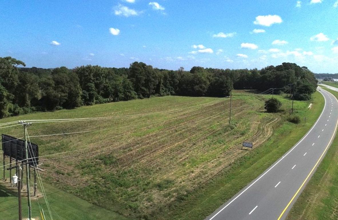 0D162EEF6A054E5635B8BA3751D9B1CC