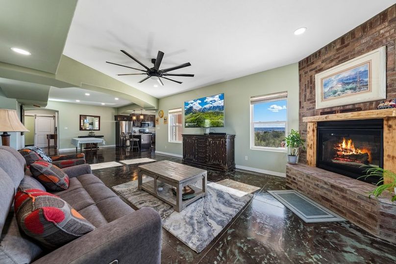 7-print-4425 Elk Ridge -7