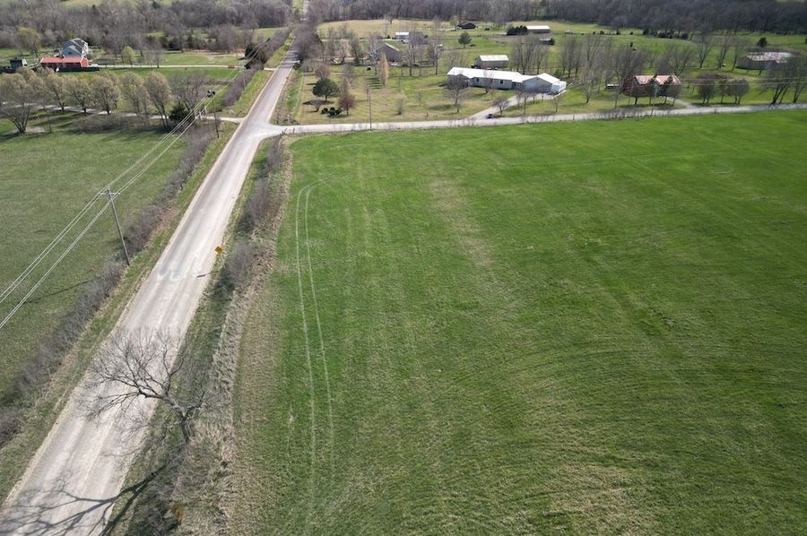 Lot 4
