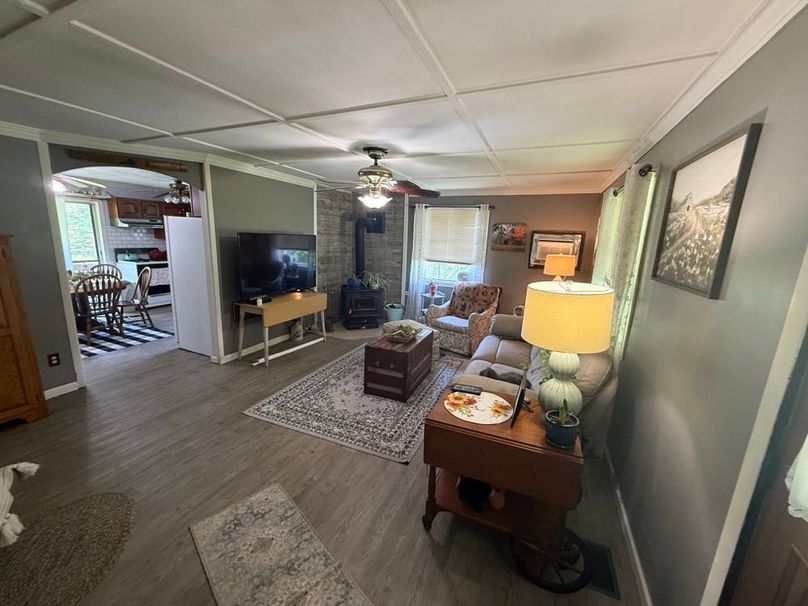 029 view into the living room as you enter through the front door-2