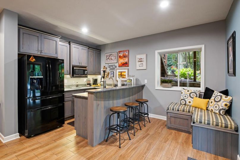 51 Basement Kitchen And Bar