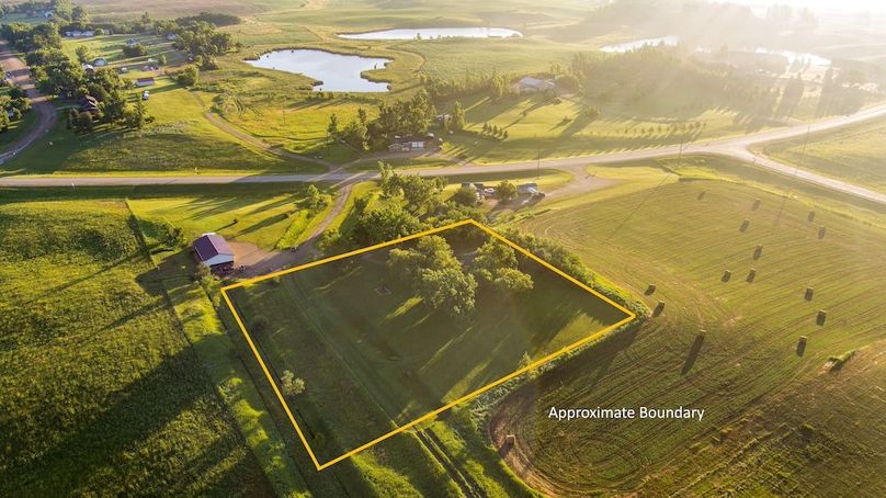 4. approximate boundary