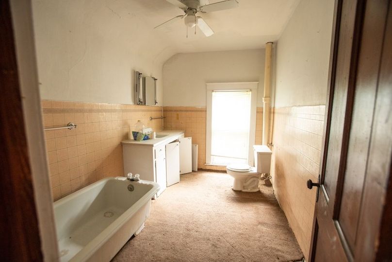 FREMONT CO IA .98+_-_19