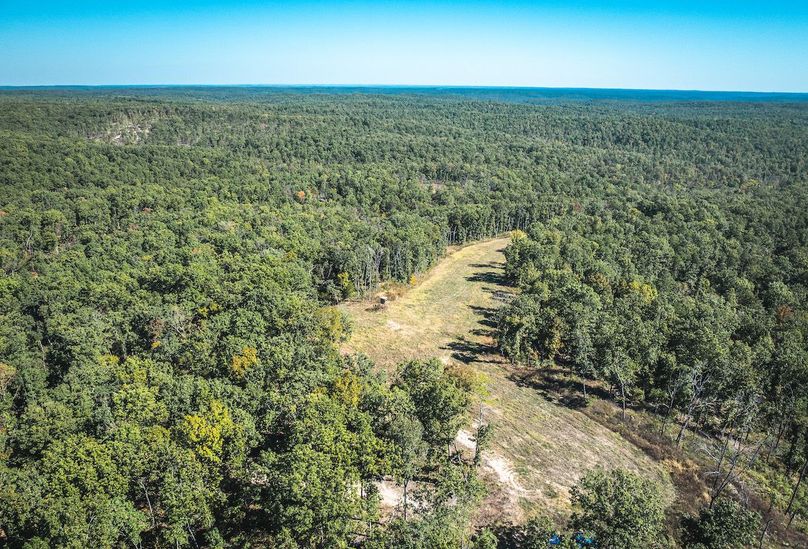 DJI_20251009053212_0620_D