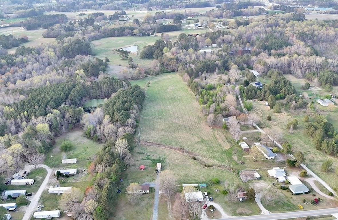 dji_fly_20250328_191958_0919_1743204415219_photo