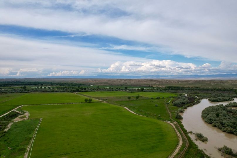 8D462BF2-01F9-42AF-9C85-20C0A5B44914_1_105_c