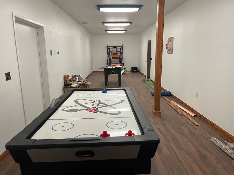 113_Pratt Lodge game room