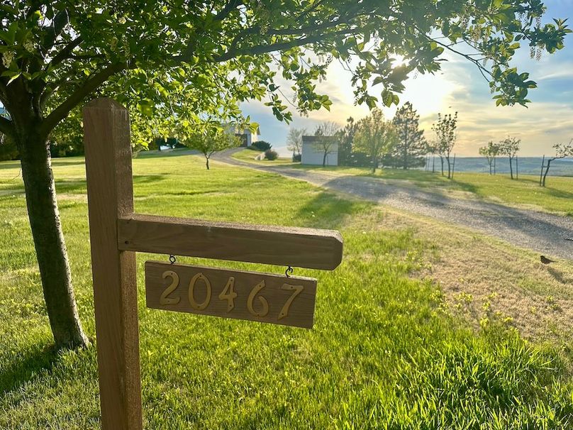 5_Street_Sign
