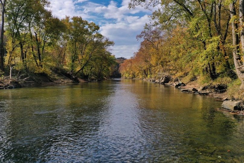 001 the long stretch of the North Fork Kentucky River along the north boundary-2