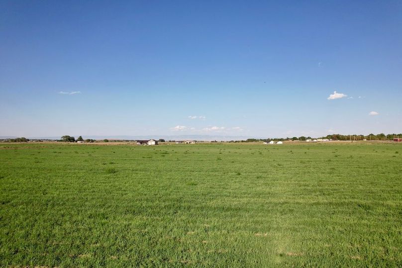 7A80FCC2-BBCD-4724-A915-2246A3F93CBE_1_201_a