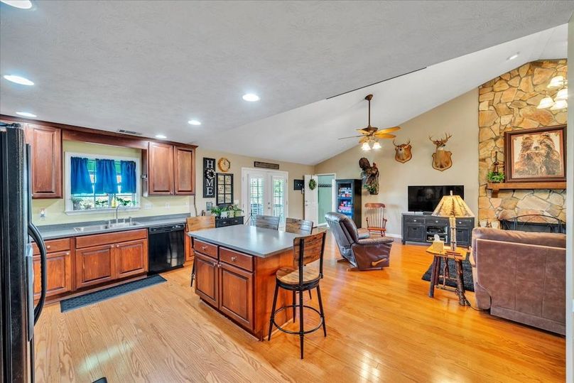 #10 Kitchen