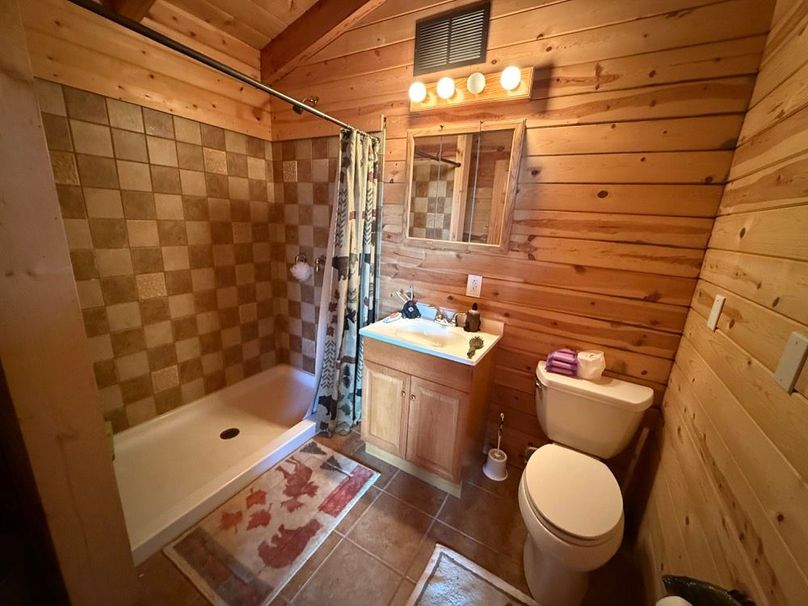 051 master bath in the upper level of the home