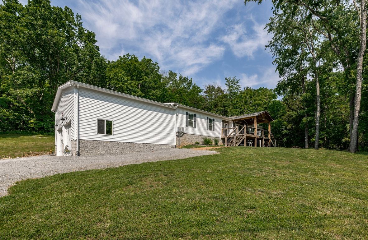 3892 Carters Branch Rd-5