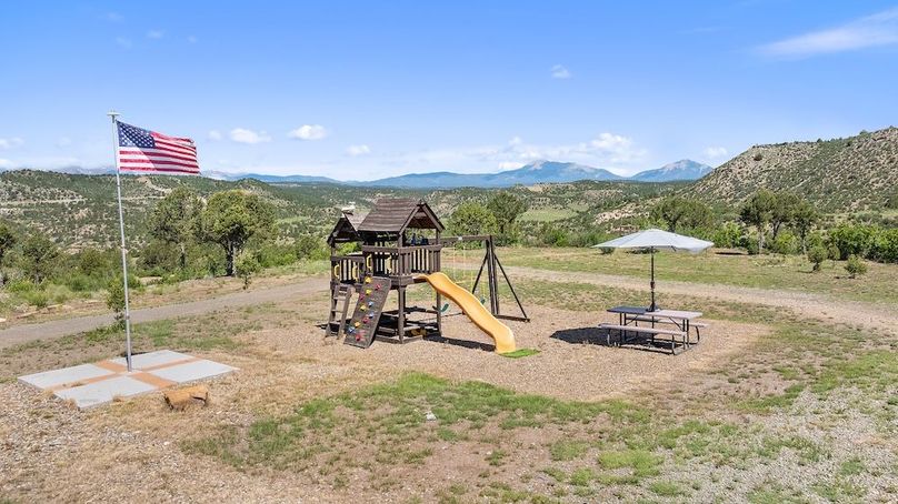 DJI_20250611120636_0134_D