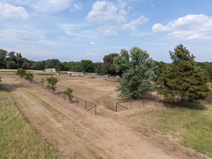 Copy of Copy of Lindale arena 40ac-01