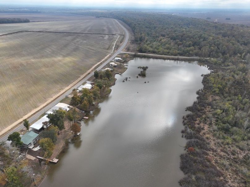 dji_fly_20251120_103038_274_1763735067189_photo