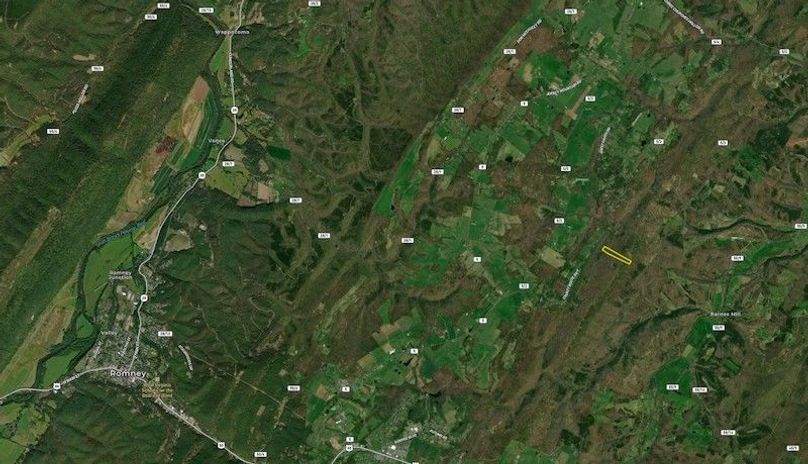 Hampshire 8.982 Aerial 2