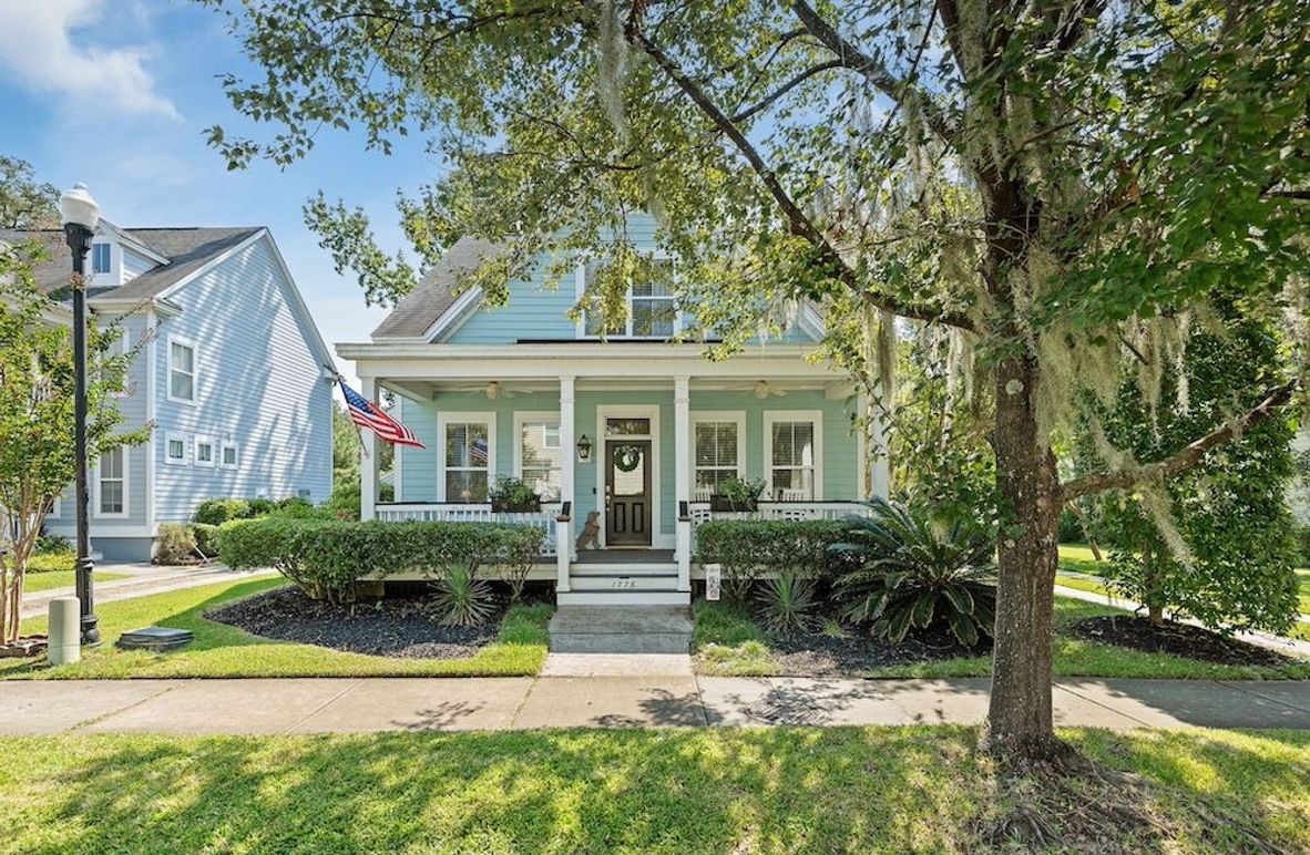 1-web-or-mls-Barclay Media Co_-29