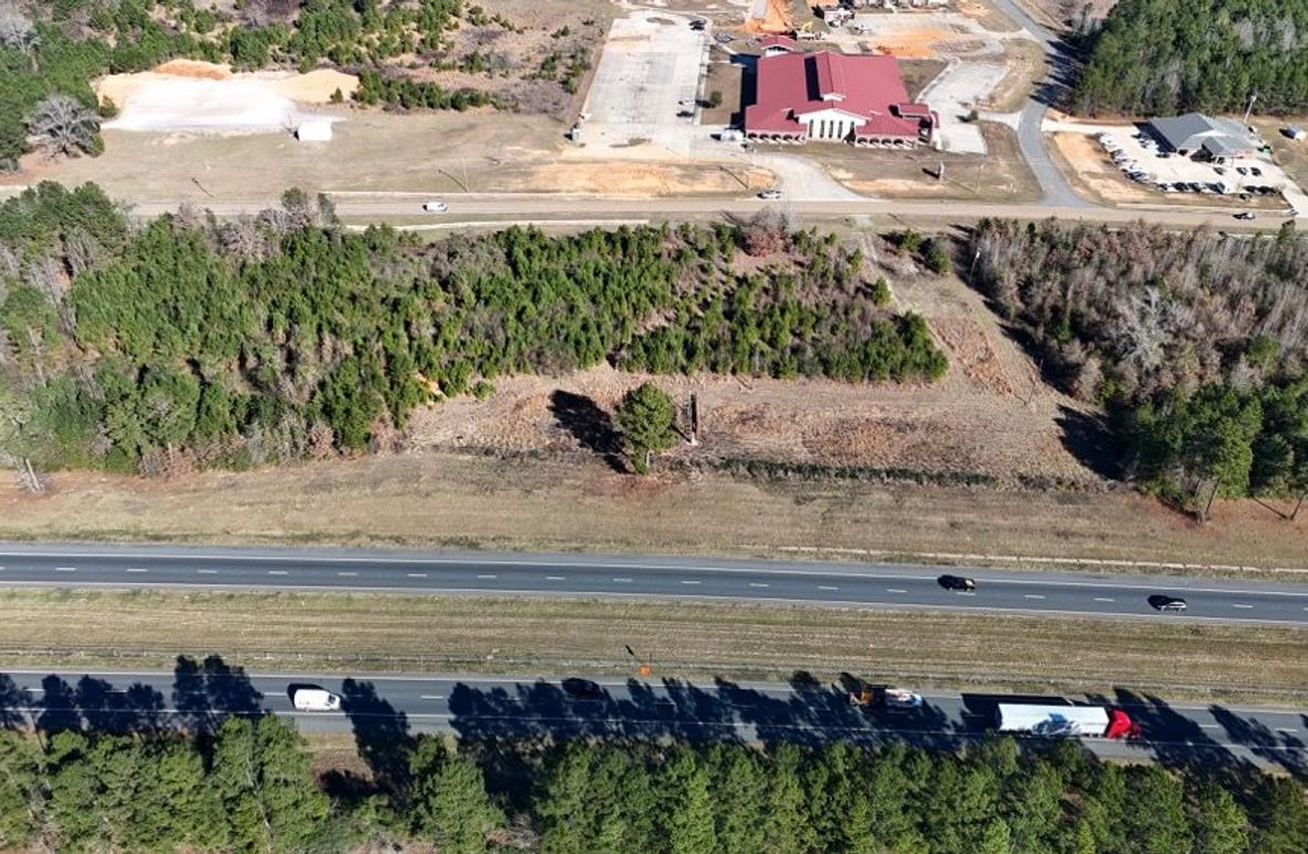 DJI_20251230005709_0952_D