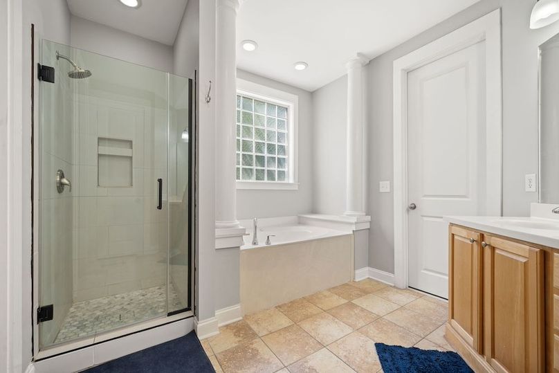 26-web-or-mls-Barclay Media Co_-15