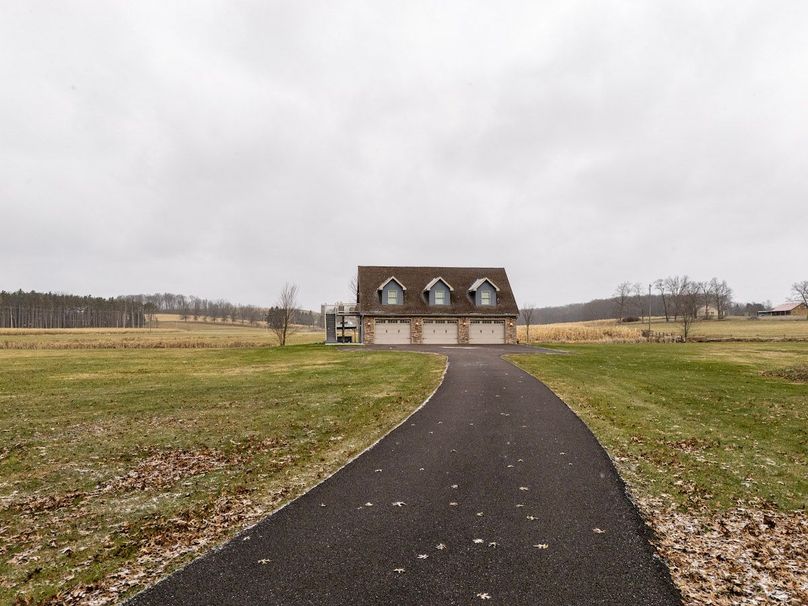 1-DJI_20251201084503_0096_D