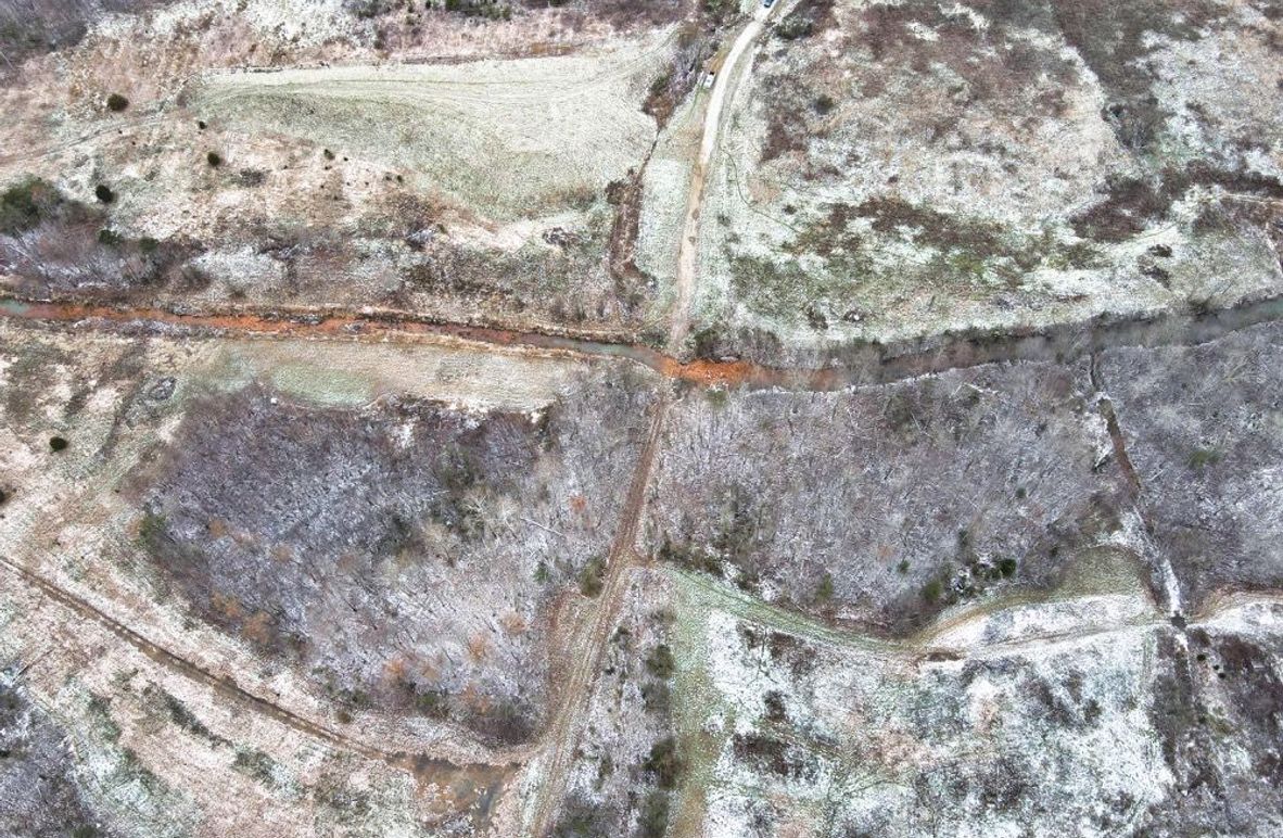 005 top down view over the entrance-2