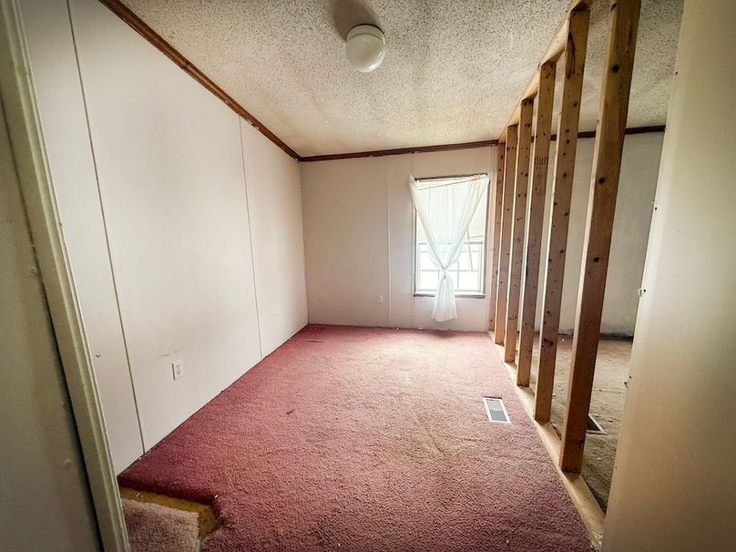 Jefferson_NY_1.04_Community_Ba nk_Photos_11