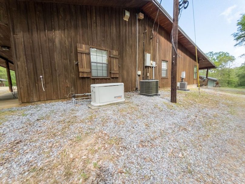 Claiborne Co-314-Fernandez-61