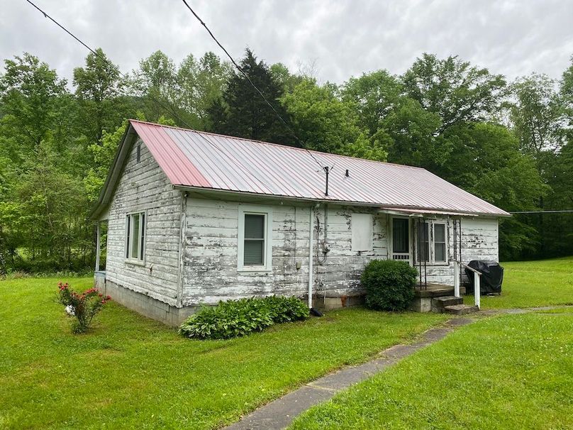 026 back view of the home from the southwest corner copy