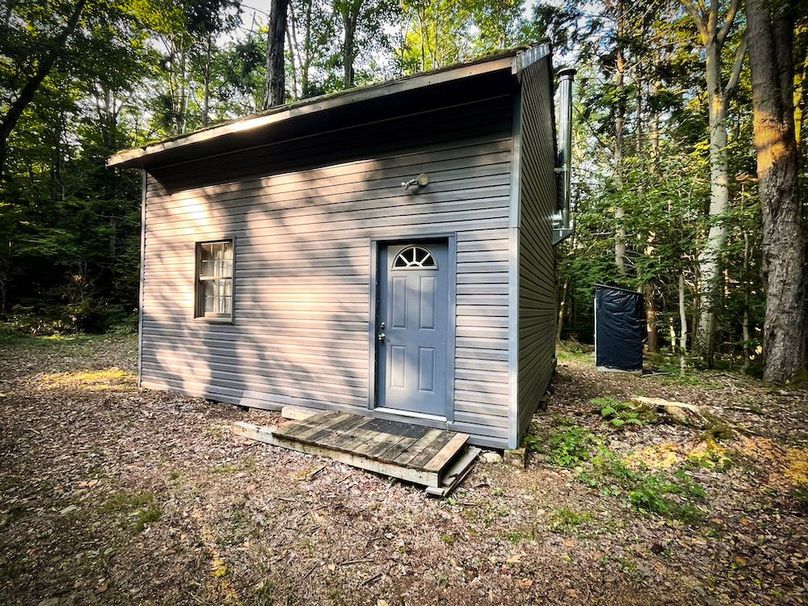 Oswego_25.66_Pettit_Photos_3