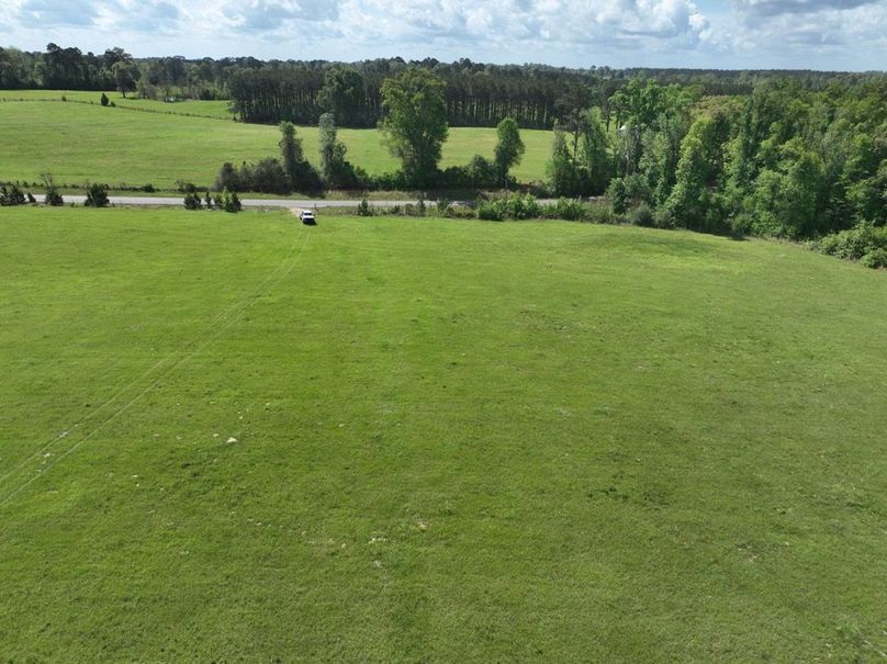 dji_fly_20260415_114350_419_1776344981319_photo