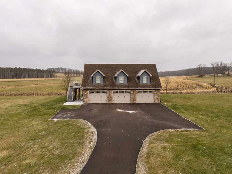 2 -DJI_20251201084446_0095_D