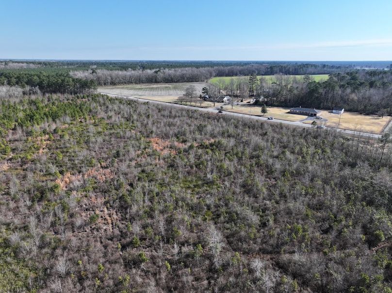 dji_fly_20251223_124716_0170_1767546789275_photo