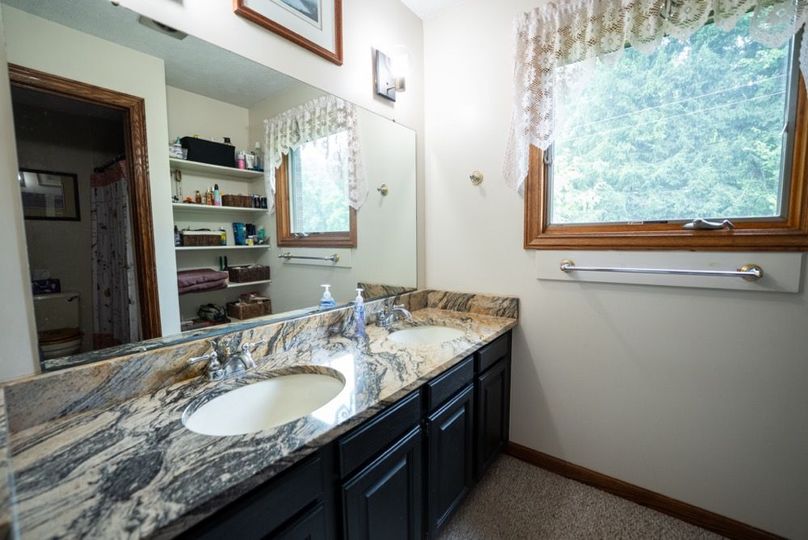 LivingstonMI41.75-67