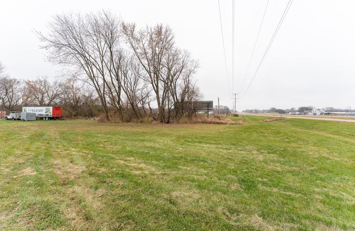 Winnebago 2.05 (Flee Market)_6