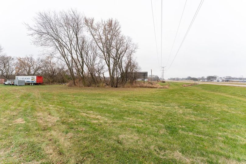 Winnebago 2.05 (Flee Market)_6