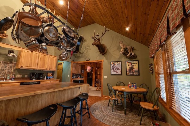 Lodge Dining